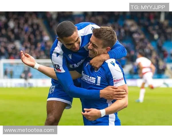 南安联与布莱克本激战正酣谁能在赛场上笑到最后 南安联与布莱克本激战正酣谁能在赛场上笑到最后